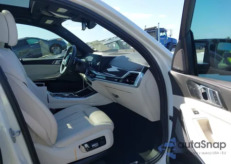 2025 BMW X5 M60I z USA, uszkodzony, nr VIN 5UX33EU00S9X79246